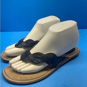 B.O.C Born Concept Sz 8 DARK BLUE Leather Braided Strap Thong Sandals